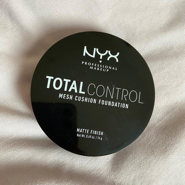 NYX(エヌワイエックス)のニックス TTLコントロール メッシュ クッションファンデーション10番 コスメ/美容のベースメイク/化粧品(ファンデーション)の商品写真