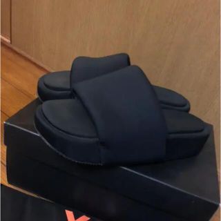 ワイスリー(Y-3)のY-3 SLIDE　メンズ　サンダル(サンダル)