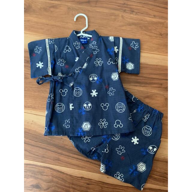 Disney(ディズニー)の未使用品 ミッキー 甚平 90 キッズ/ベビー/マタニティのキッズ服男の子用(90cm~)(甚平/浴衣)の商品写真