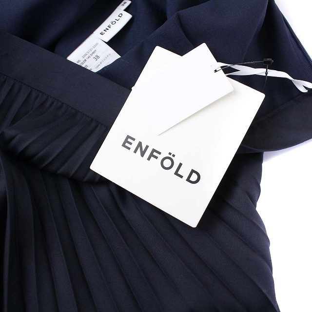 ENFOLD(エンフォルド)のエンフォルド 19SS ロング プリーツスカート サイドファスナー 38 濃紺 レディースのスカート(ロングスカート)の商品写真