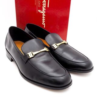サルヴァトーレフェラガモ(Salvatore Ferragamo)の《一点物》サルヴァトーレフェラガモ ブラック ローファー ヴァラ 24.0cm(ローファー/革靴)