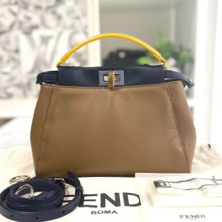 フェンディ(FENDI)の未使用に近い☆　フェンディ　ミニ　ピーカブー　トリコロール　8BN244(ハンドバッグ)