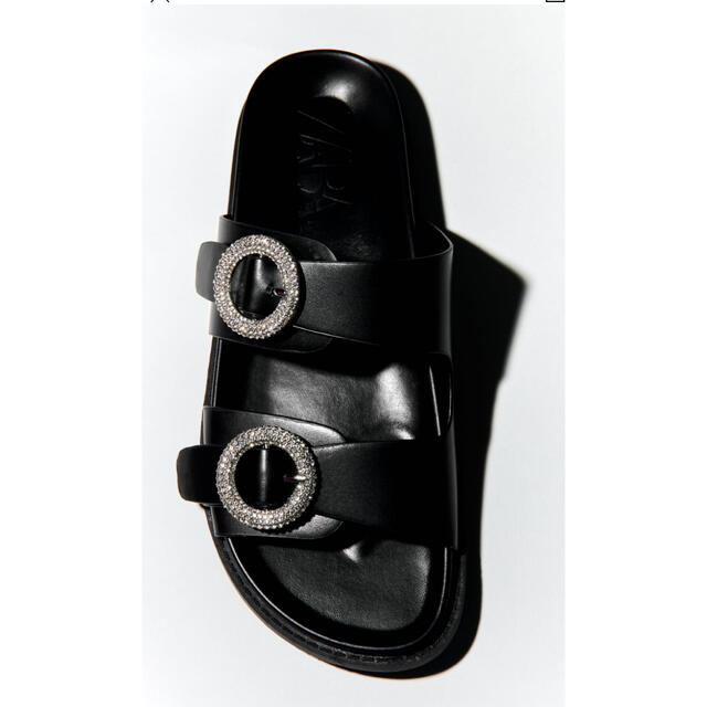 ZARA(ザラ)のZARA ラインストーンバックル　サンダル　41 レディースの靴/シューズ(サンダル)の商品写真