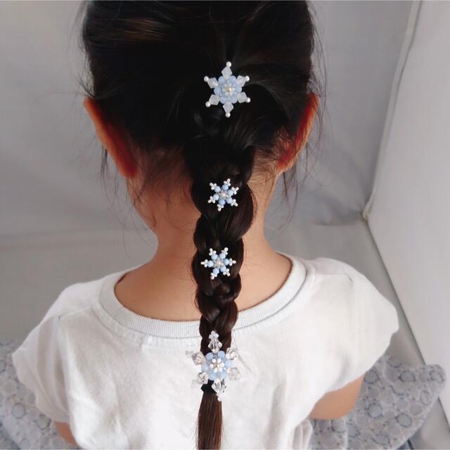 【エルサの雪の結晶ヘアゴム 4個セット】ブルー×クリア ハンドメイドのアクセサリー(ヘアアクセサリー)の商品写真