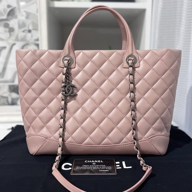 CHANEL(シャネル)のシャネル　マトラッセ　2way　ハンドバッグ　ラムスキン　23番台　美品☆ レディースのバッグ(ハンドバッグ)の商品写真