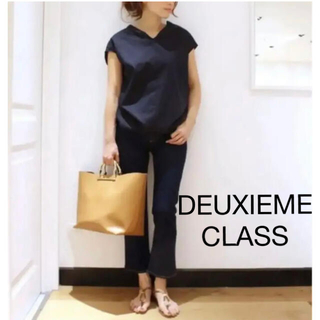 ドゥーズィエムクラス(DEUXIEME CLASSE)のDEUXIEME CLASS ネイビー　スリーブ　ブラウス(シャツ/ブラウス(半袖/袖なし))