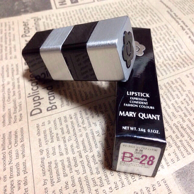 MARY QUANT(マリークワント)のMARY QUANTﾘｯﾌﾟｽﾃｨｯｸ コスメ/美容のベースメイク/化粧品(その他)の商品写真