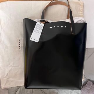 マルニ(Marni)の【全新美品】MARNI PVC トートバッグ(トートバッグ)