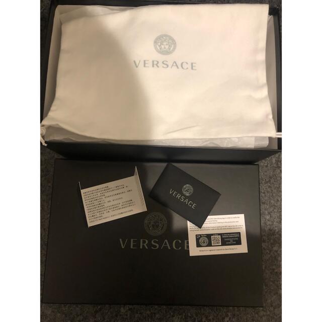 VERSACE(ヴェルサーチ)のヴェルサーチ　レディース　スニーカー レディースの靴/シューズ(スニーカー)の商品写真