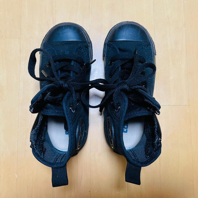 CONVERSE(コンバース)の《CONVERSE》コンバース ハイカットスニーカー 靴  紐靴 黒 16cm キッズ/ベビー/マタニティのキッズ靴/シューズ(15cm~)(スニーカー)の商品写真