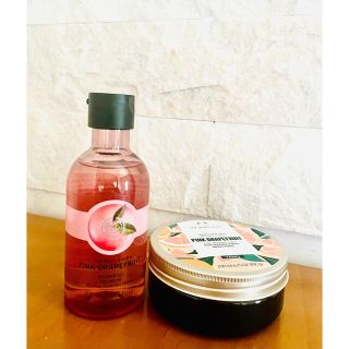 ザボディショップ(THE BODY SHOP)のTHE BODY SHOP　新品グレープフルーツボディバター＆シャワージェル(ボディクリーム)