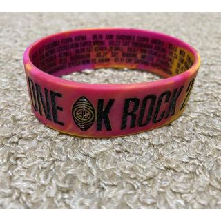 ワンオクロック(ONE OK ROCK)のone ok rock リストバンド(ミュージシャン)