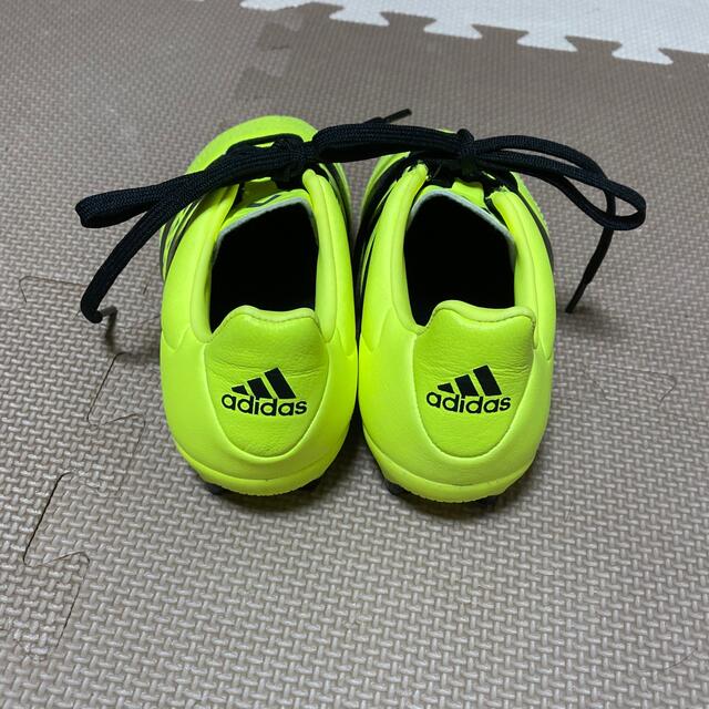 adidas(アディダス)のアディダス　サッカースパイク　18.0 キッズ/ベビー/マタニティのキッズ靴/シューズ(15cm~)(スニーカー)の商品写真