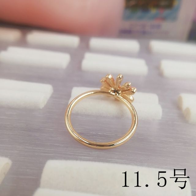 tt11072閉店セール11.5号リング可愛い花リング レディースのアクセサリー(リング(指輪))の商品写真