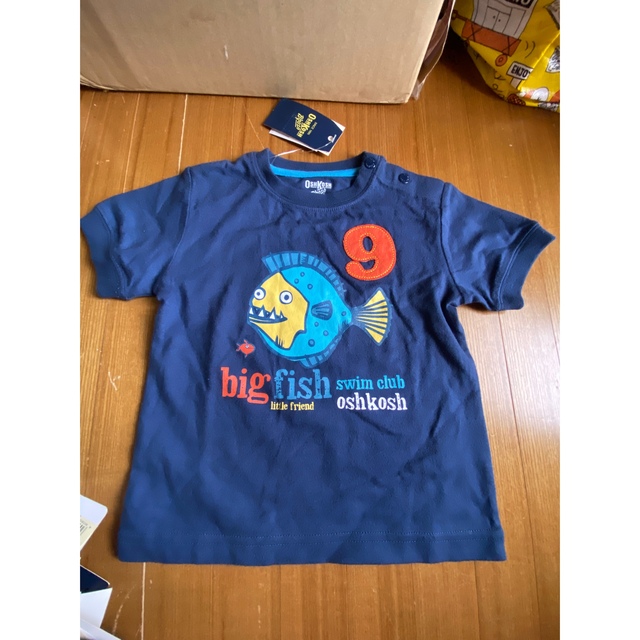 OshKosh(オシュコシュ)のOshKosh男の子のTシャツサイズ80  キッズ/ベビー/マタニティのベビー服(~85cm)(Ｔシャツ)の商品写真