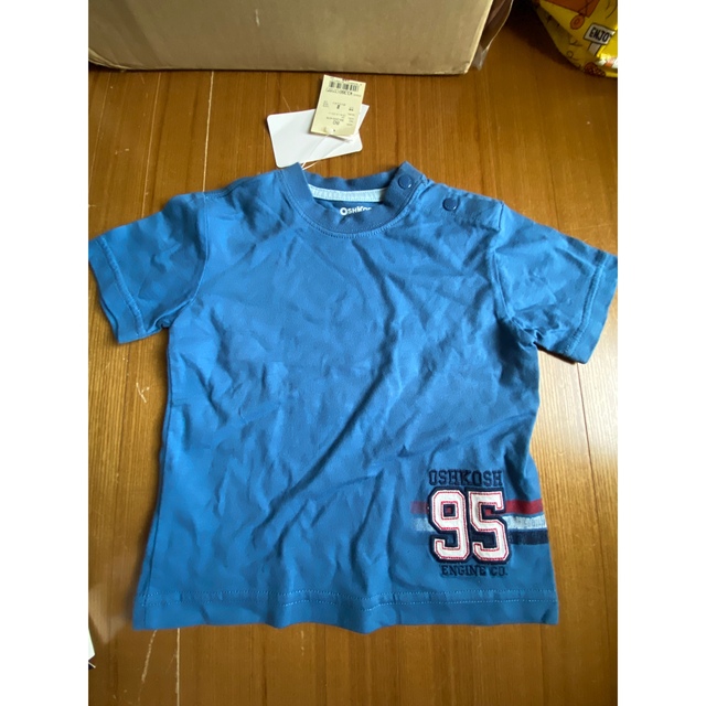 OshKosh(オシュコシュ)のOshKosh男の子のTシャツサイズ80  キッズ/ベビー/マタニティのベビー服(~85cm)(Ｔシャツ)の商品写真