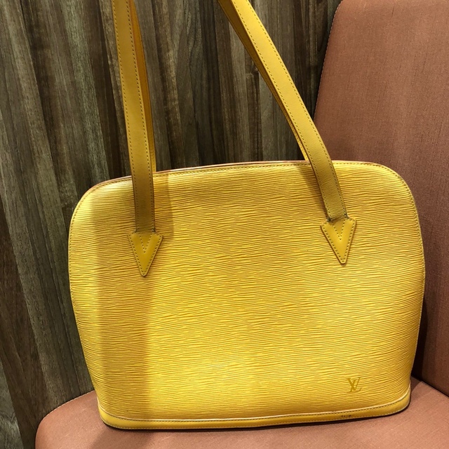 LOUIS VUITTON ルイヴィトン エピ リュサック バッグ ♡人気