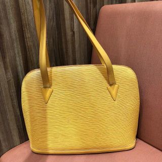 LOUIS VUITTON - LOUIS VUITTON ルイヴィトン エピ リュサック バッグ
