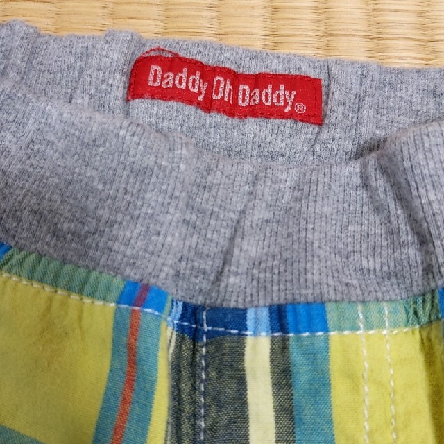 daddy oh daddy(ダディオーダディー)のダディーオーダディー　短パン　黄色と青のチェック キッズ/ベビー/マタニティのキッズ服男の子用(90cm~)(パンツ/スパッツ)の商品写真