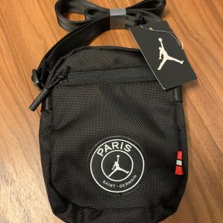 パリサンジェルマン(Paris Saint-Germain)のジョーダン PARIS パリサンジェルマン ショルダーバッグ　ボディバック(ボディーバッグ)