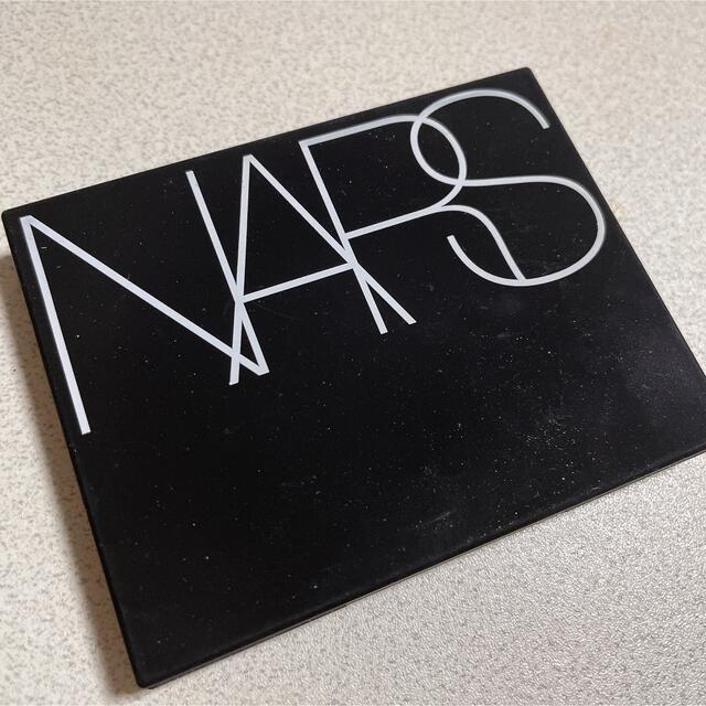 最終値下げ　NARS 限定　モザイクグローブラッシュ