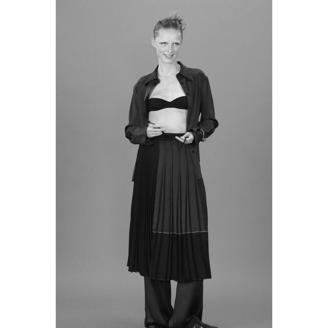 新品 Zara Xs プリーツ スカートlimited edition - ロングスカート