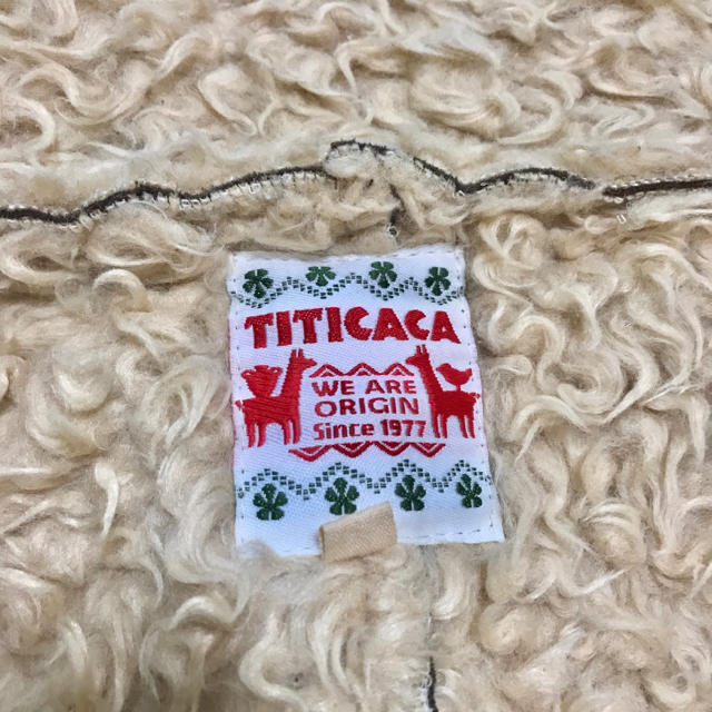 titicaca(チチカカ)の【送料込】チチカカ☆ムートン ショート丈 アウター フード付き レディースのジャケット/アウター(ムートンコート)の商品写真