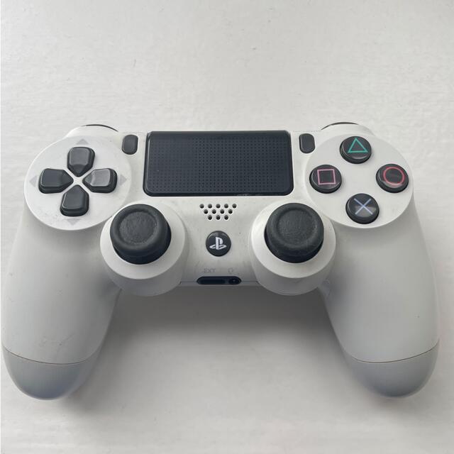 PlayStation4(プレイステーション4)のPS4 純正コントローラー(白) エンタメ/ホビーのゲームソフト/ゲーム機本体(その他)の商品写真