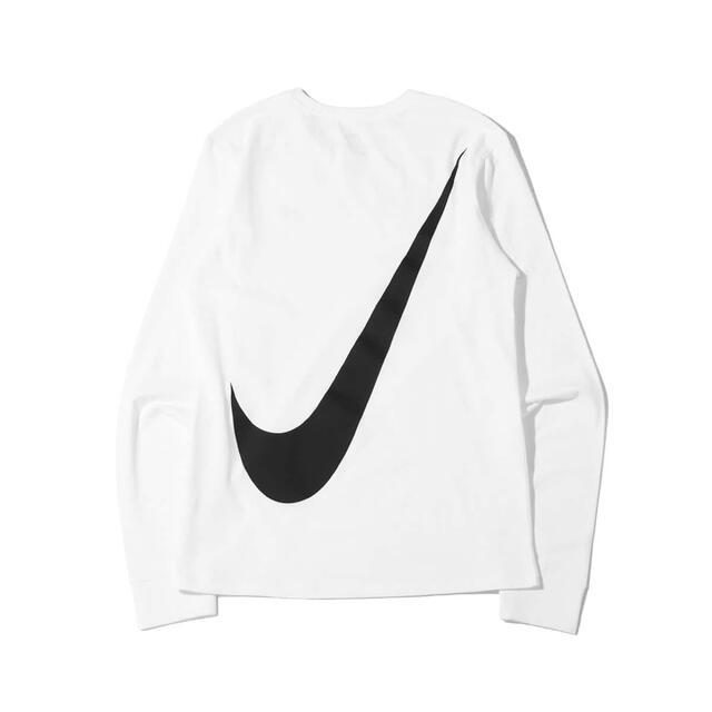 NIKE(ナイキ)の【新品】ナイキ NIKE ナイキ ビッグ スウッシュ L/S Tシャツ Mサイズ メンズのトップス(Tシャツ/カットソー(七分/長袖))の商品写真