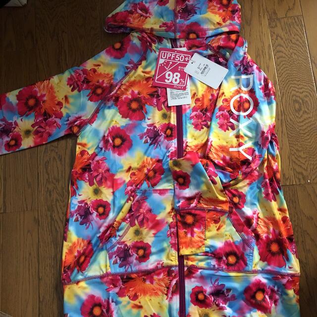 Roxy(ロキシー)の新品　蜷川実花×ROXY 花柄ラッシュガードM 水着プール海水浴 スポーツ/アウトドアのスポーツ/アウトドア その他(マリン/スイミング)の商品写真