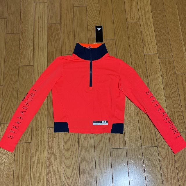 adidas by Stella McCartney(アディダスバイステラマッカートニー)のタグ付き新品❗️アディダスステラ✨トレーニングトップス スポーツ/アウトドアのランニング(ウェア)の商品写真