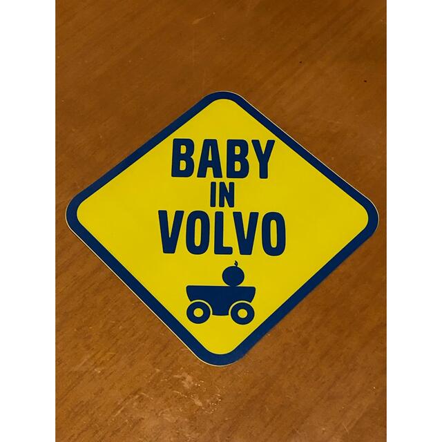 Volvo(ボルボ)のボルボ BABY IN VOLVO ステッカー 自動車/バイクの自動車(車外アクセサリ)の商品写真