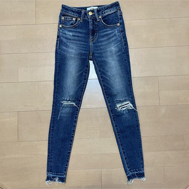 AZUL by moussy(アズールバイマウジー)のアズールバイマウジー　REPAIR DENIM SKINNY レディースのパンツ(スキニーパンツ)の商品写真