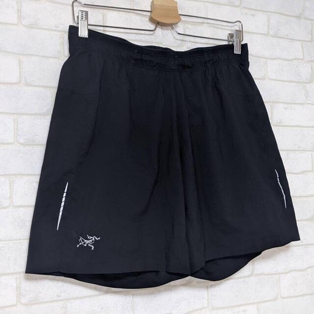 【大人気】ARC'TERYX ADAN SHORT ランニングパンツ