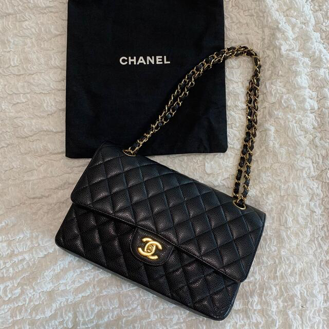 CHANEL(シャネル)のCHANEL マトラッセ 25 ショルダー ブラック ゴールド キャビアスキン レディースのバッグ(ショルダーバッグ)の商品写真