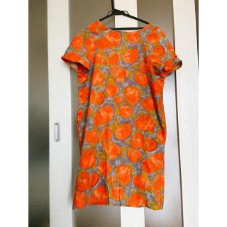 マルニ(Marni)の美品　Marniマルニ　花柄ワンピース(ひざ丈ワンピース)