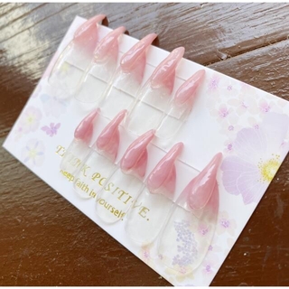 猫爪ネイル ネイルチップ 中国 人気 量産型 地雷 コスメ/美容のネイル(つけ爪/ネイルチップ)の商品写真
