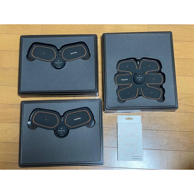 SIXPAD(シックスパッド)のシックスパッド　ボディフィット2 スポーツ/アウトドアのトレーニング/エクササイズ(トレーニング用品)の商品写真