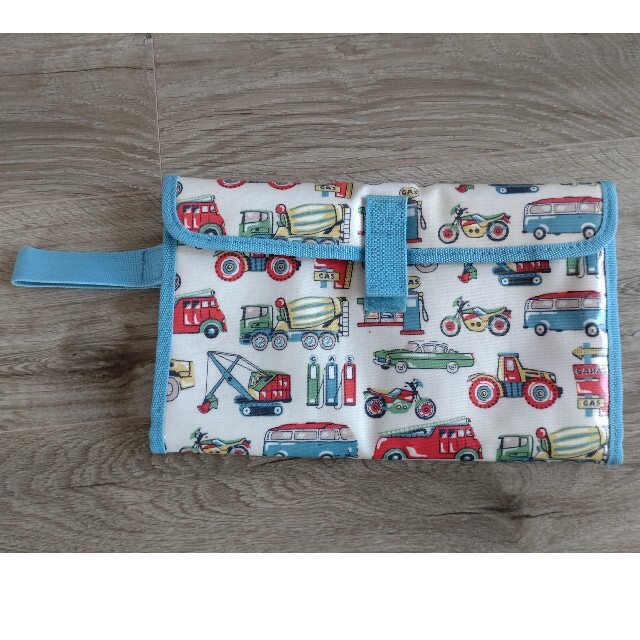 Cath Kidston - キャスキッドソン オムツ替えシート&ポーチの通販 by