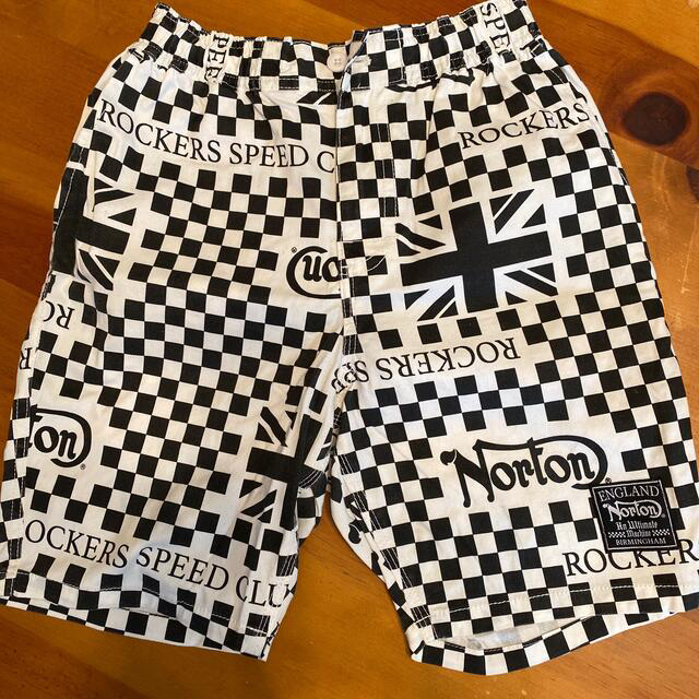 Norton(ノートン)の値下げ☆Nortonハーフパンツ１５０センチ キッズ/ベビー/マタニティのキッズ服男の子用(90cm~)(パンツ/スパッツ)の商品写真