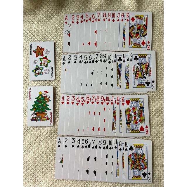 セーラームーントランプ・クリスマス柄トランプ エンタメ/ホビーのテーブルゲーム/ホビー(トランプ/UNO)の商品写真