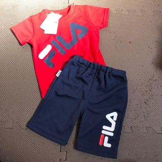 フィラ(FILA)の新品タグ付き FILA フィラ セットアップ Tシャツ ズボン パンツ 保育園着(Ｔシャツ)