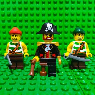 レゴ(Lego)のLEGO パイレーツ ミニフィグ 3体セット 赤ひげ船長 海賊(その他)