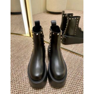 VALENTINO - Valentino ヴァレンティノ♡Vロゴ エンジニアブーツの通販 ...