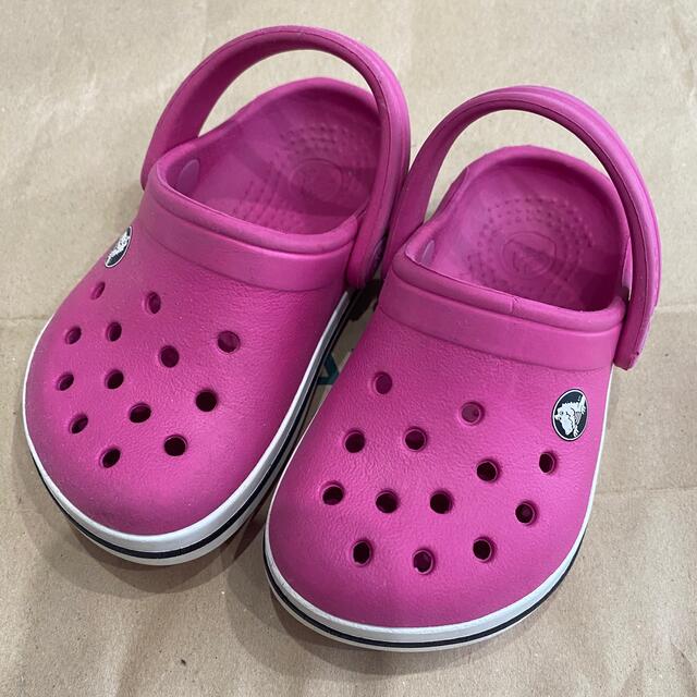 crocs(クロックス)の可愛い♡クロックス　サンダル　サイズ4/5 キッズ/ベビー/マタニティのベビー靴/シューズ(~14cm)(サンダル)の商品写真