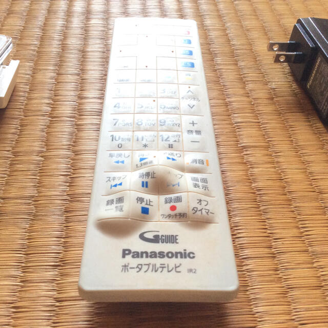 Panasonic(パナソニック)のプライベートビエラ un-10e8 スマホ/家電/カメラのテレビ/映像機器(テレビ)の商品写真