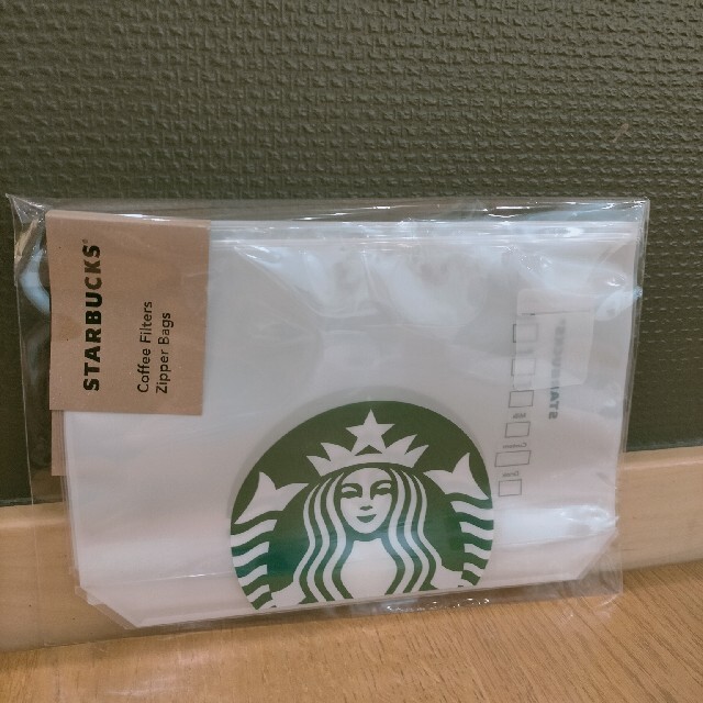 Starbucks Coffee(スターバックスコーヒー)のコーヒーフィルタージッパーバッグ　2枚入り　スターバックス　スタバ　ポーチ インテリア/住まい/日用品のキッチン/食器(収納/キッチン雑貨)の商品写真