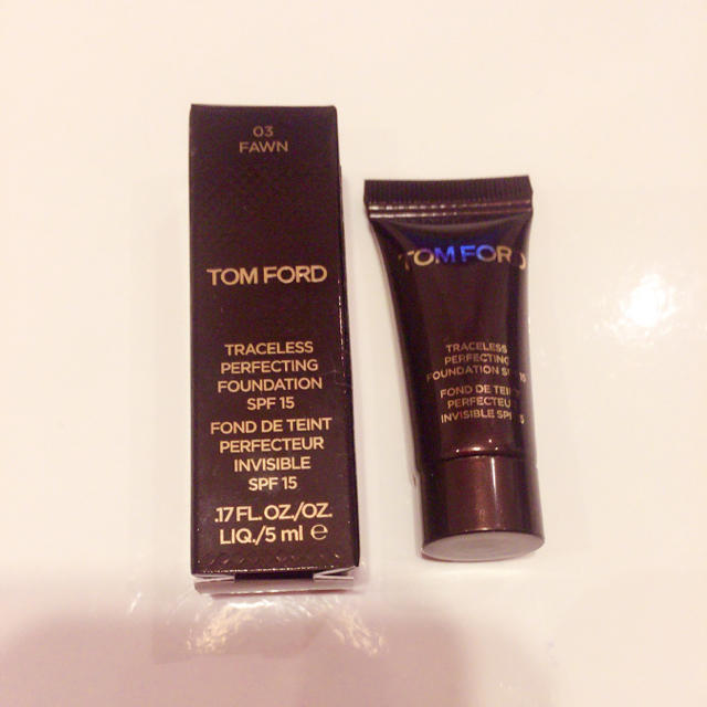 TOM FORD(トムフォード)のトムフォード ファンデーション サンプル コスメ/美容のベースメイク/化粧品(ファンデーション)の商品写真