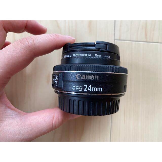 Canon(キヤノン)の【はるちゃん様専用】Canon EFS２４mm 単焦点レンズ スマホ/家電/カメラのカメラ(レンズ(単焦点))の商品写真