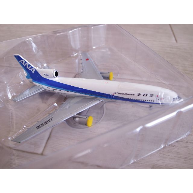 ANA 全日空 トライスター　1/400 L-1011 ダイキャストモデル